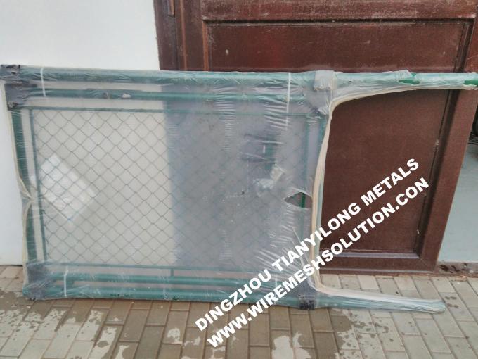 PVC Coated Wire Mesh Garden Fence Panels 1085mm For Residential 1