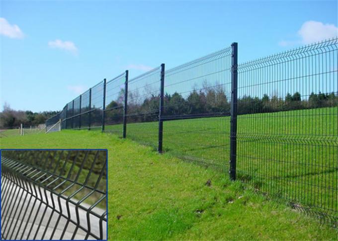 White 14 15 16 Gauge Wire Mesh Fence , Green Plastic Coated Wire Fencing 0