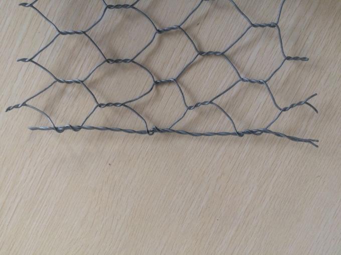1.6 mm Hex Wire Mesh for ceiling of bumper cars , 350g/m2 double twist wire 0
