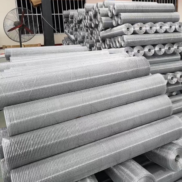 https://www.iron-wiremesh.com/rabbit-bird-fencing-galvanised-welded-wire-mesh-panels-13-x-25mm-bwg19-product/